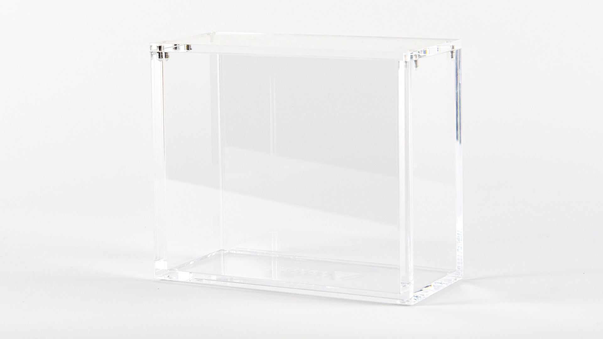 Dragon B Booster Box - Acrylic Case