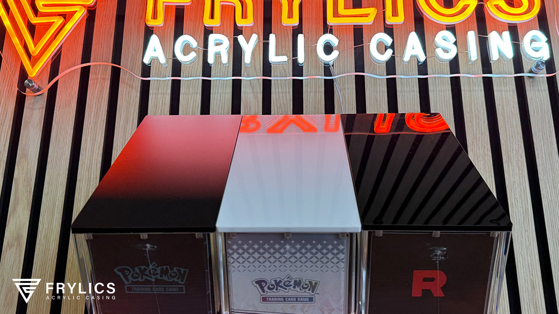 Frylics Elite Trainer Box acryl cases in de drie verschillende kleuren ter vergelijk