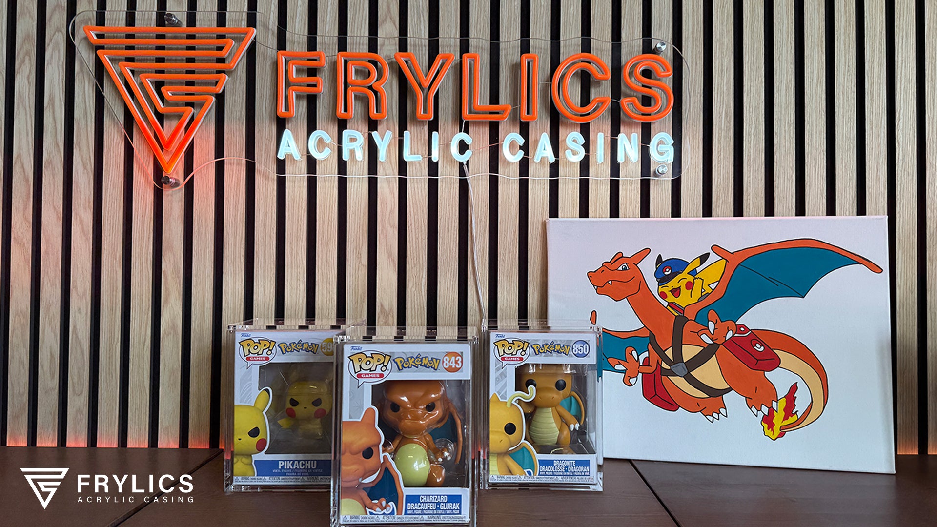 3 Frylics acryl cases voor Funko Pop in een sfeersetting neergezet