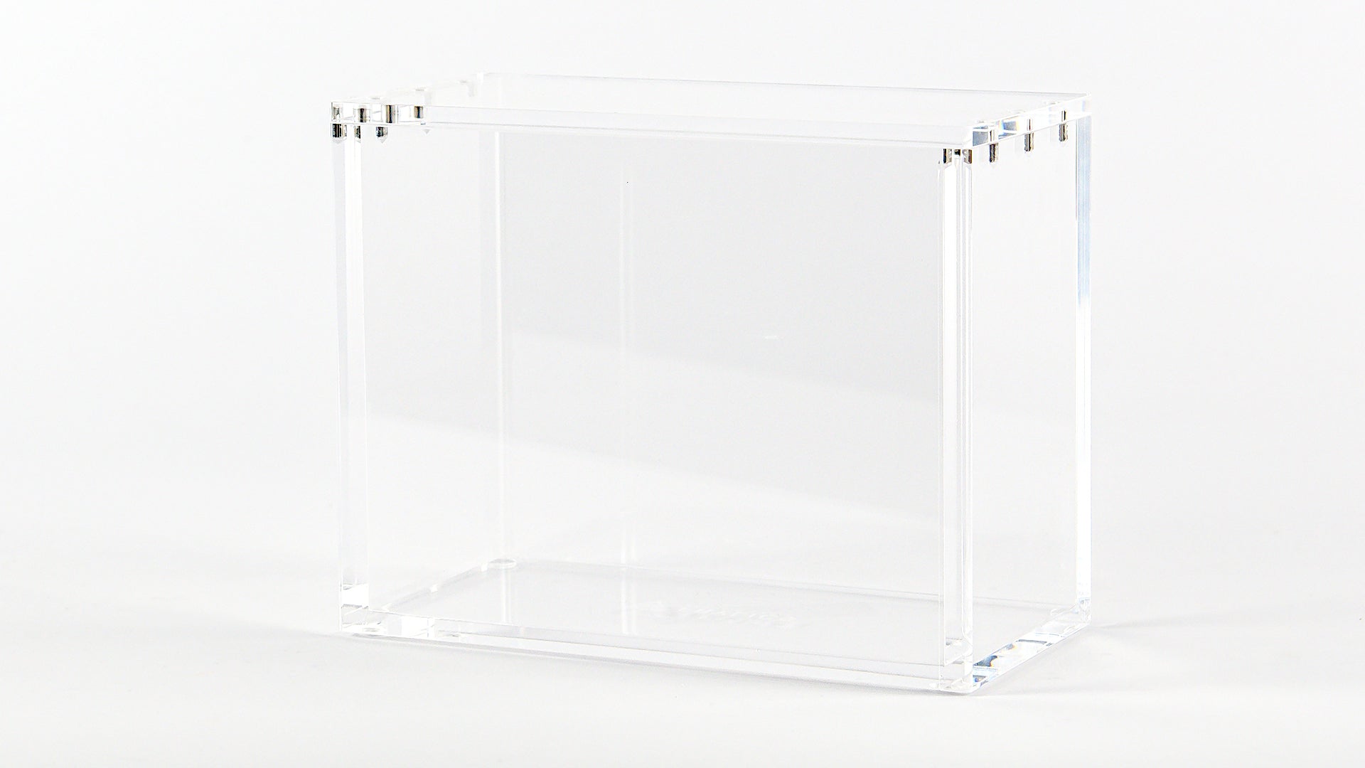Acryl Case - One Piece Op-1 & 2 First print (Engels)