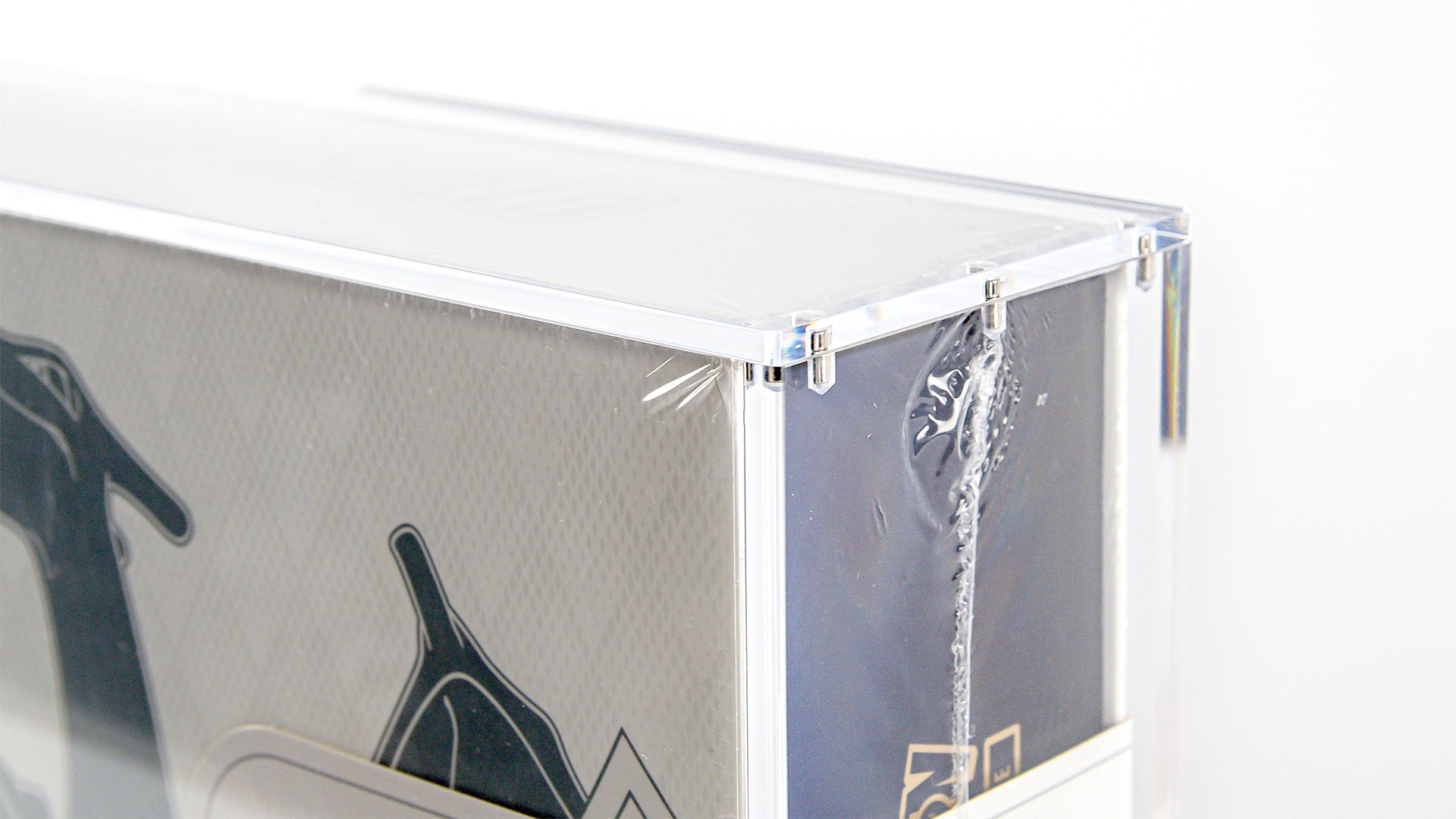 Acrylic Case - Pokémon Ultra-Premium Collection Charizard (UPC)