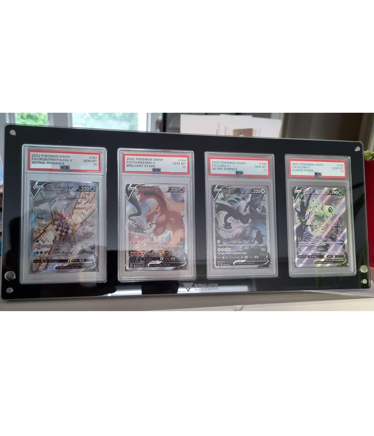 Graded slab 4-slot acryl case klantfoto