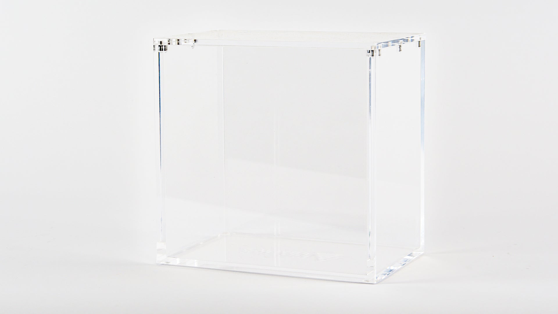 Acrylic Case - Disney Lorcana Illumineer's Trove