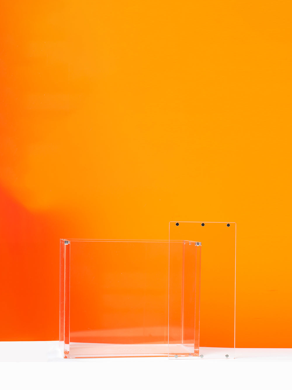 Acrylic Casing Use Examples Frylics acrylic casing: Kwaliteit acryl cases voor een eerlijke prijs.